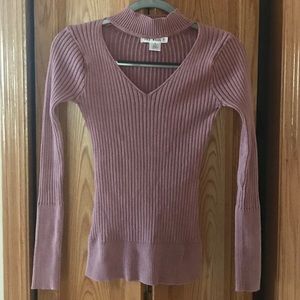 Ribbed long sleeve choker top in pale pink